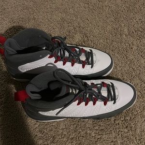 Air Jordan 9 Retro fire Red grade school